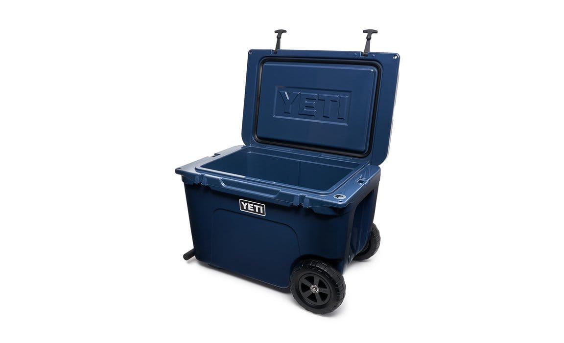 Yeti tundra haul portable best sale wheeled cooler